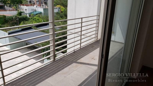 Imagen 8 de 20 de Departamento De Dos Dormitorios En Venta En Rosario