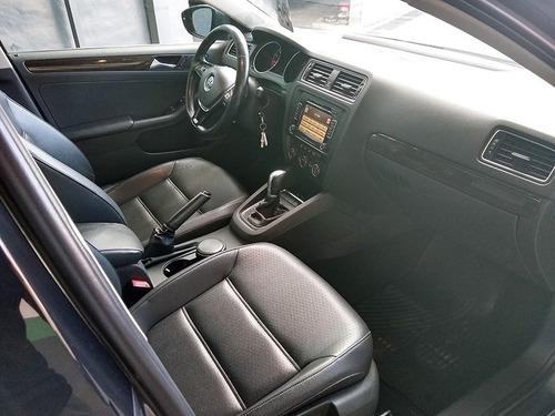 Volkswagen Vento 2.5 2015