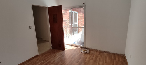 Imagen 8 de 10 de Departamento 3 Ambientes En Planta Baja - Nuevo Wp De Contacto 1137868438!!