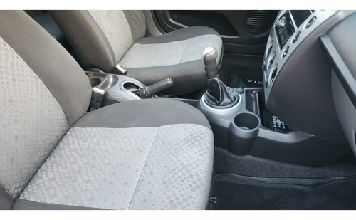 Ford Fiesta 1.6 ROCAM HATCH 8V FLEX 4P MANUAL