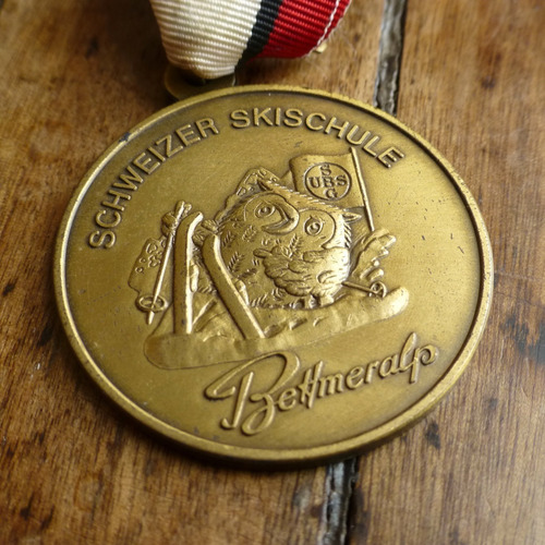 Medallas Suizas Escuela Ski Metalicas Raras 16120swt