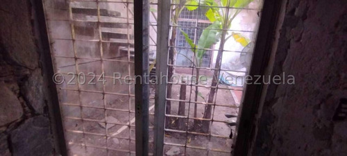 Casa En Venta En San Bernardino Caracas A Pie Del Avila Casas Para Remodelar Angela Tochon