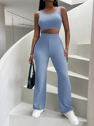 Conjunto De Dos Piezas Con Top Sin Mangas Y Pantalones Largo
