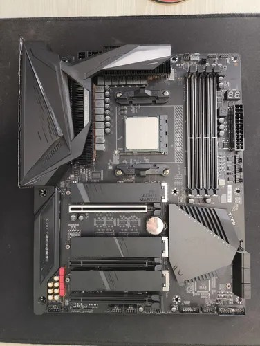 Placa Mae Gigabyte X570S Aorus Master, DDR4, Socket AM4, ATX