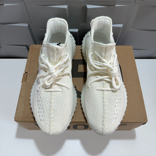 Adidas Yeezy Boost 350 V2 Bone 42