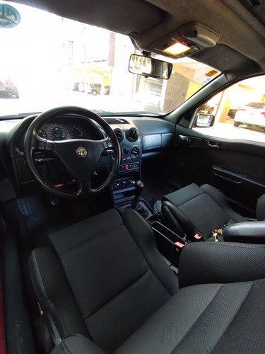 Alfa Romeo 145 2.0 Quadrifoglio