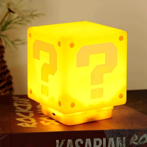 Lampara Mario Bros Cubo Amarilla De Mesa Con Sonido Retro