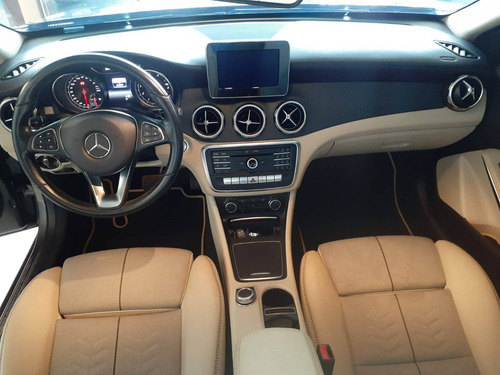 Imagem 5 de 8 de Mercedes-benz Gla 200 1.6 Cgi Flex Style 7g-dct