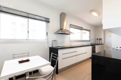 Apartamento En Venta Torre Lobos, Punta Del Este.