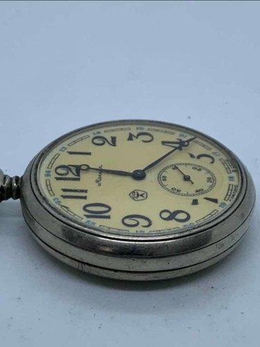 Reloj De Bolsillo De Cuerda Molnija Ruso Sovietico
