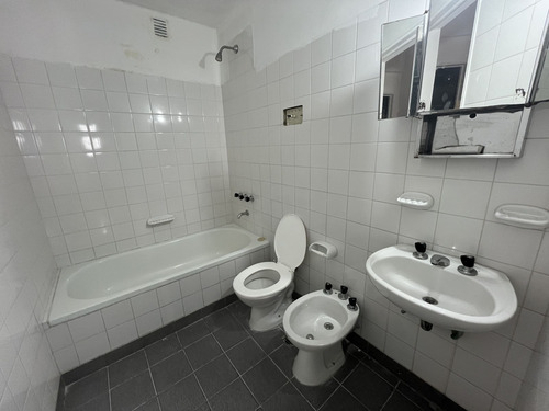 Departamento 4 Amb Con Balcon En Barrio Cerrado - Ciudadela