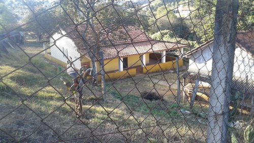 Imagem 27 de 30 de Chácara 22.400m2, Rica Em Água Com Riacho, 3 Casas Sendo 1 Sede E 2 Casas De Caseiro, Pomar, Topografia Plana, Ótima Localização - Ch00218 - 70678592