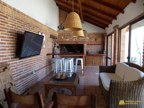 Imagen 17 de 17 de Excepcional Casa En Venta. José Pedro Varela 1122 (ubicación Céntrica)