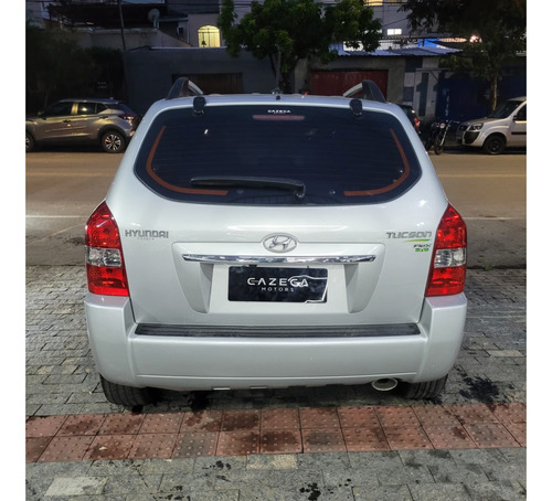 Hyundai Tucson 2.0 MPFI GLS BASE 16V 143CV 2WD FLEX 4P AUTOMÁTICO