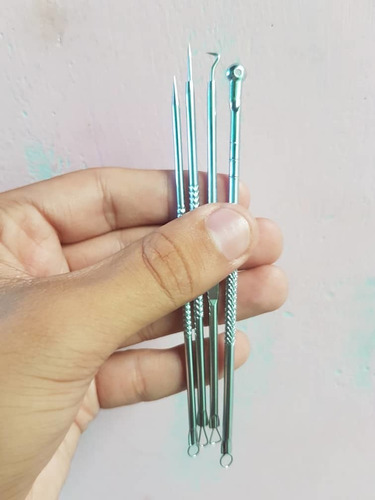 Imagen 4 de 6 de Kit 4 Pcs Herramienta Saca Comedon Espinilla Limpieza Facial