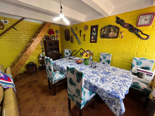 Casa De 3 Dormitorios Y 1 Baño Comuna De La Florida
