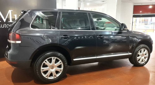 Imagen 8 de 15 de Volkswagen 2010 Touareg 4.2 V8 Fsi Premium
