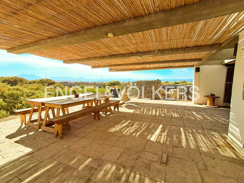 Espectacular Casa En Un Oasis, Excelente Arquitectura