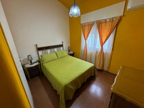 Casa En Barrio Los Naranjos Dos Dormitorios