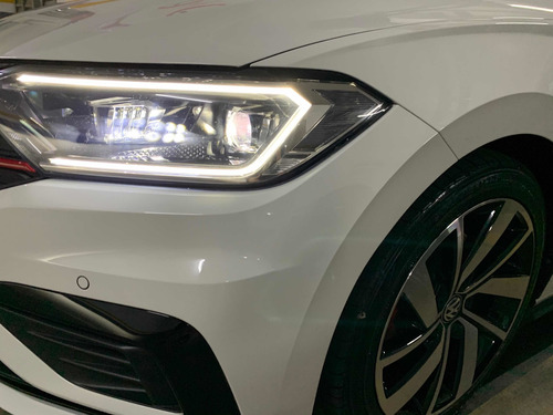 Imagem 2 de 15 de Volkswagen Jetta 2019 2.0 Gli 350 Tsi Aut. 4p