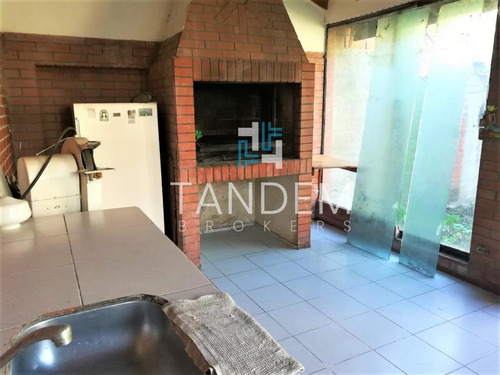 Imagen 4 de 14 de Casa - Villa Adelina