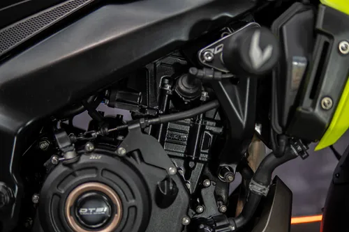 Bajaj Dominar 400 2022