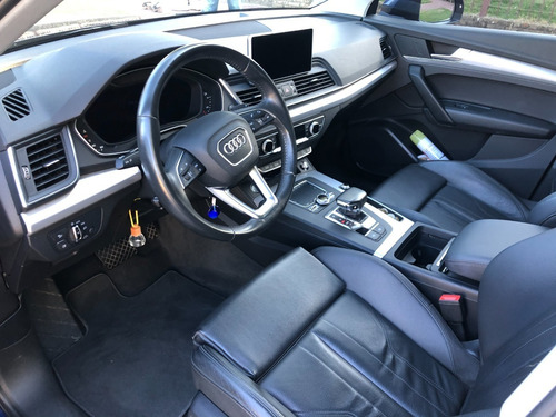 Audi Q5 T Design 2018, Automática