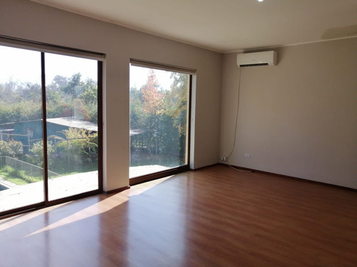 Gran Oportunidad Casa Con Excelente Ubicación En Paine
