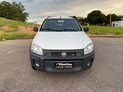 Fiat Strada 1.4 Hard Working Cab. Dupla Flex 3p