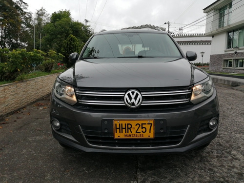 Volkswagen Tiguan Gasolina Full Techo