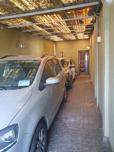 Casa Americana 3 Amb Con Depto.de 2 Amb En T.propio .v.sarmiento