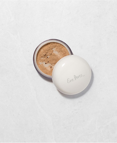 Maquiagem em Pó com Calêndula Ere Pérez Powderfoundation Tom Tan