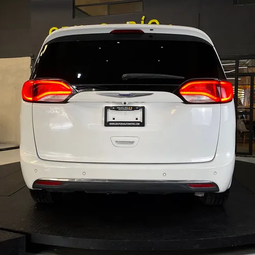 Chrysler Pacifica 2020