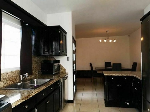 Imagen 7 de 26 de Casa En Venta Con Excelente Vista En Lomas Universidad, En F