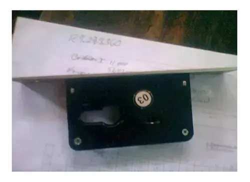 Cerradura De Un Pase Marca Cisa (Usado)