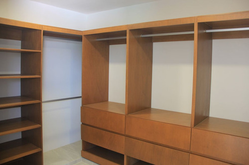 Casa De Una Planta, 3 Recámaras Y Piscina En Venta En Chacté Residencial, Dzitya