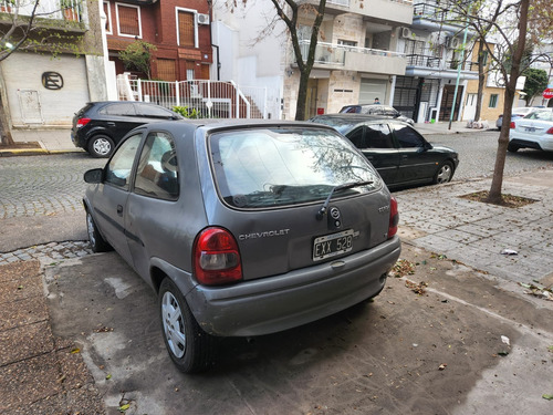 Chevrolet Corsa Classic 1.6 Gl Aa Dh