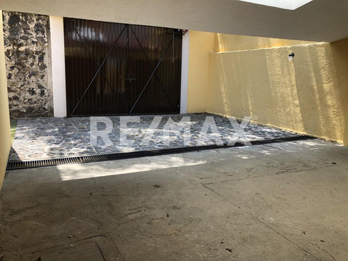 Casa En Venta En Jardines Del Ajusco