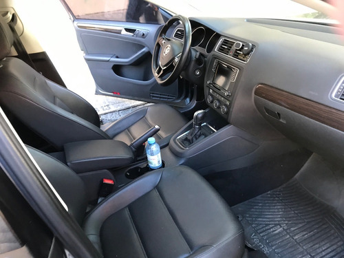 Imagen 10 de 14 de Volkswagen Vento 1.4 Higline 150 Cv At
