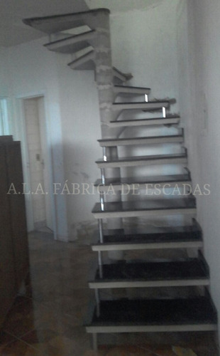 Imagem 5 de 6 de Escada De Concreto Caracol,reta, L,j,u A Partir R$ 999,99