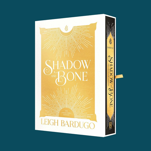 Book: Shadow And Bone: The Collectors Edition 