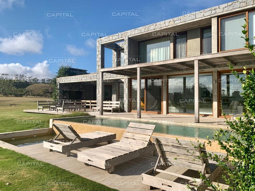 Casa En Venta Laguna Estates Barrio Privado En Manantiales Punta Del Este-ref:29009