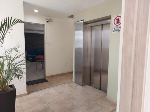 Penthouse Ubicadisimo 2 Plantas Roof Privado Elevador A Una Cuadra Foro Sol Dos Estacionamiento Solo 10 Deptos