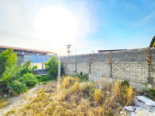 Milagros Inmuebles Terreno Venta Cabudare Lara La Montañita Economica Residencial Economico Comercial Código Inmobiliaria Rent-a-house 25-11259