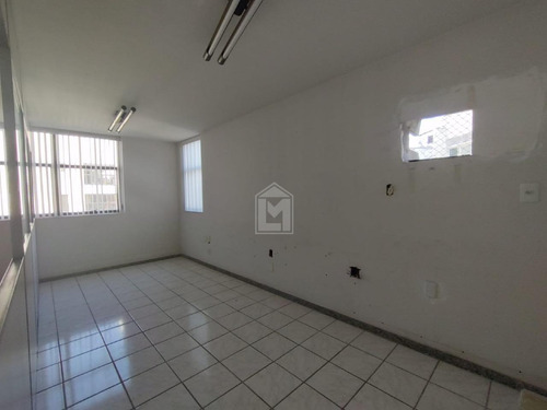 Imagem 4 de 11 de Lívia Machado Imóveis Aluga 2 Salas Conjugadas Com 50 M² Cada Em Vitoria/es - 1845