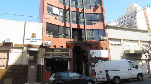 Oficina En Venta En La Plata Calle 45 E/ 9 Y 10 - Dacal Bienes Raices