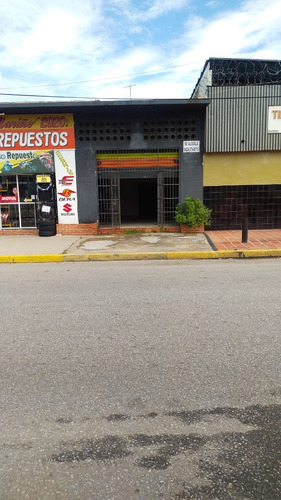 Imagen 7 de 7 de Alquiler Local Calle Mariño Maracay 04243630555