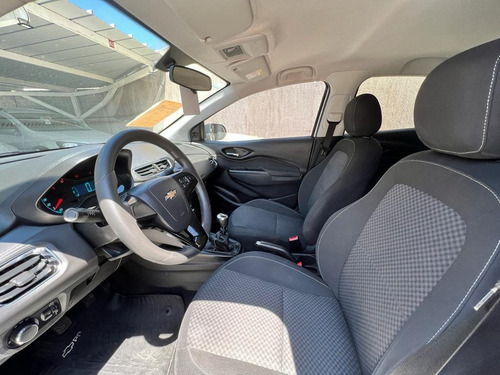 Imagen 4 de 11 de Chevrolet 2017 Prisma 1.4 Lt L/17