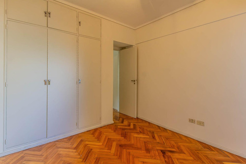 4 Ambientes Con Balcon, Cochera, Baulera Y Dependencia En Palermo/ Belgrano