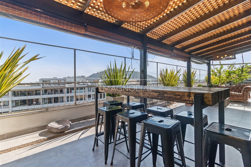 Departamento En Venta De 4 Dorm. En Las Condes